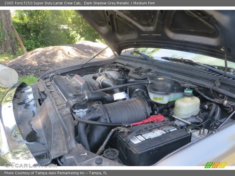 Dark Shadow Grey Metallic / Medium Flint 2005 Ford F250 Super Duty Lariat Crew Cab