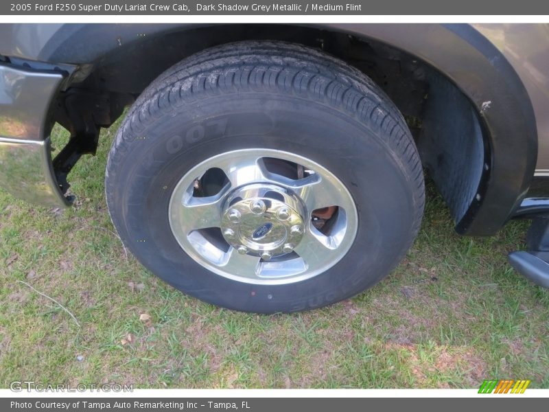 Dark Shadow Grey Metallic / Medium Flint 2005 Ford F250 Super Duty Lariat Crew Cab