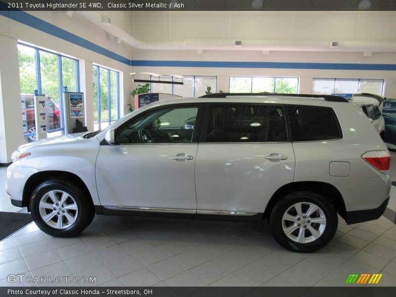 Classic Silver Metallic / Ash 2011 Toyota Highlander SE 4WD