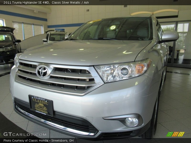 Classic Silver Metallic / Ash 2011 Toyota Highlander SE 4WD