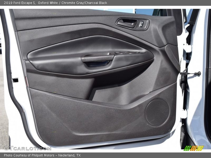 Oxford White / Chromite Gray/Charcoal Black 2019 Ford Escape S