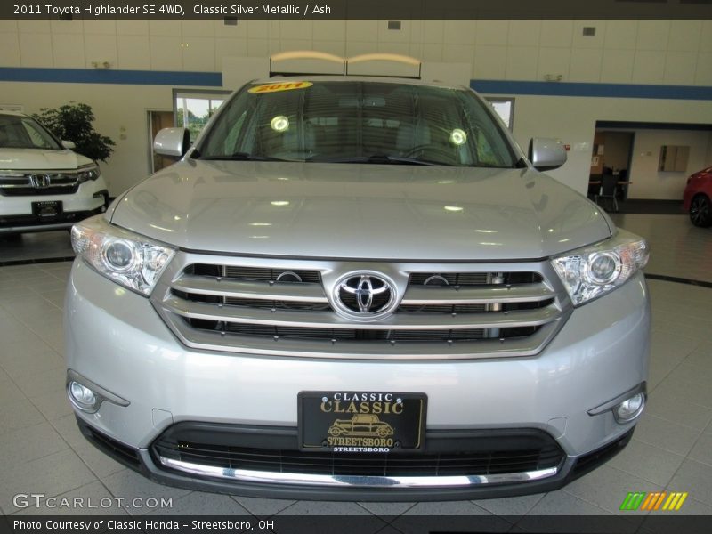 Classic Silver Metallic / Ash 2011 Toyota Highlander SE 4WD