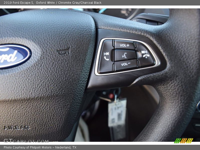 Oxford White / Chromite Gray/Charcoal Black 2019 Ford Escape S