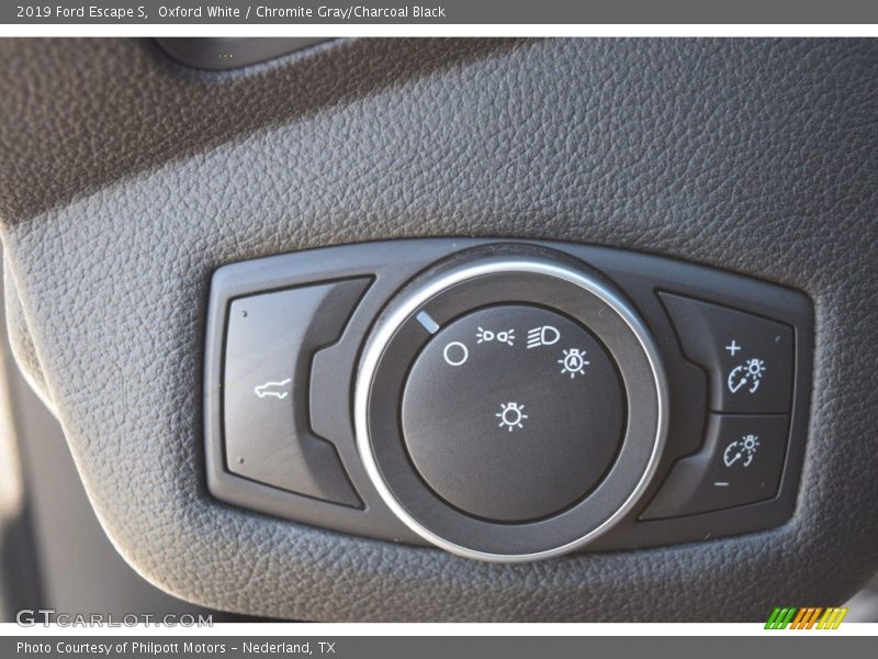 Oxford White / Chromite Gray/Charcoal Black 2019 Ford Escape S