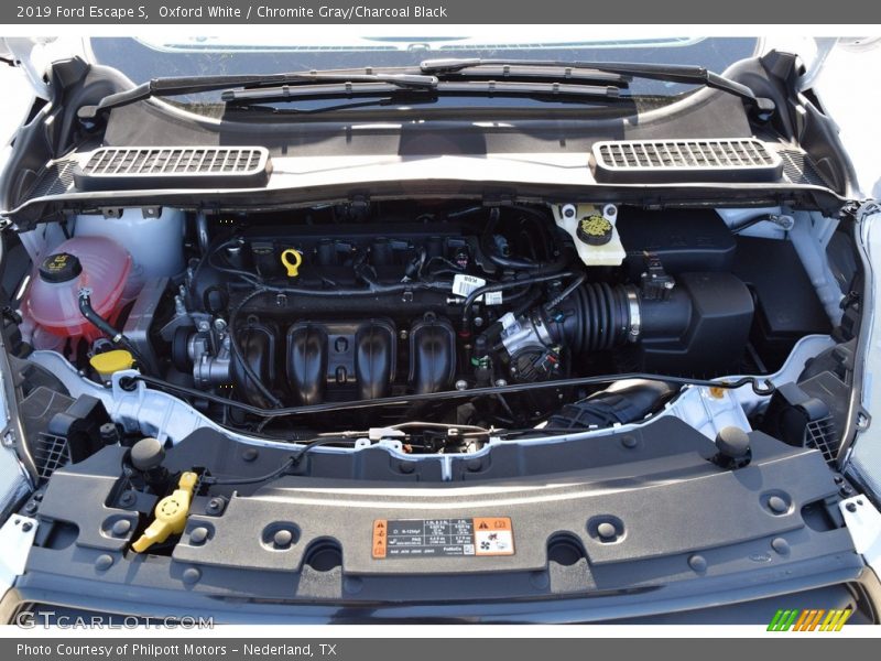 Oxford White / Chromite Gray/Charcoal Black 2019 Ford Escape S