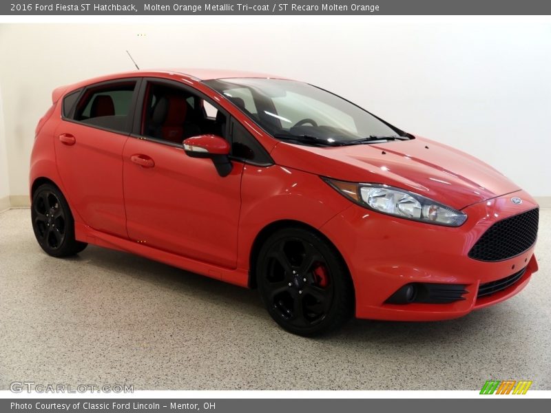Molten Orange Metallic Tri-coat / ST Recaro Molten Orange 2016 Ford Fiesta ST Hatchback