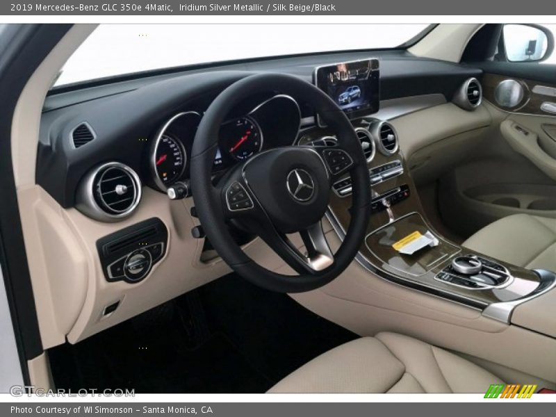 Iridium Silver Metallic / Silk Beige/Black 2019 Mercedes-Benz GLC 350e 4Matic