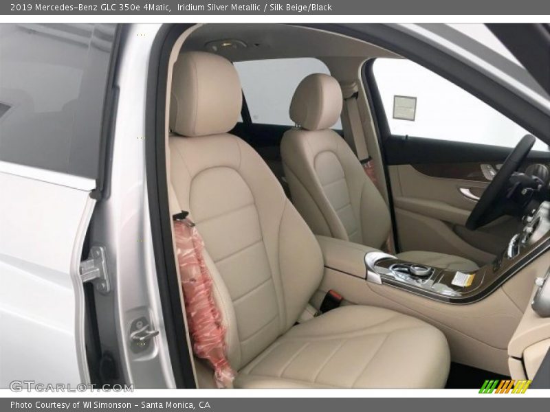 Iridium Silver Metallic / Silk Beige/Black 2019 Mercedes-Benz GLC 350e 4Matic