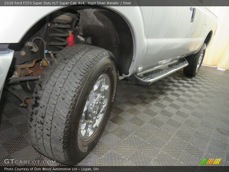 Ingot Silver Metallic / Steel 2016 Ford F250 Super Duty XLT Super Cab 4x4