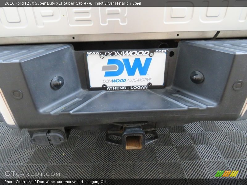 Ingot Silver Metallic / Steel 2016 Ford F250 Super Duty XLT Super Cab 4x4