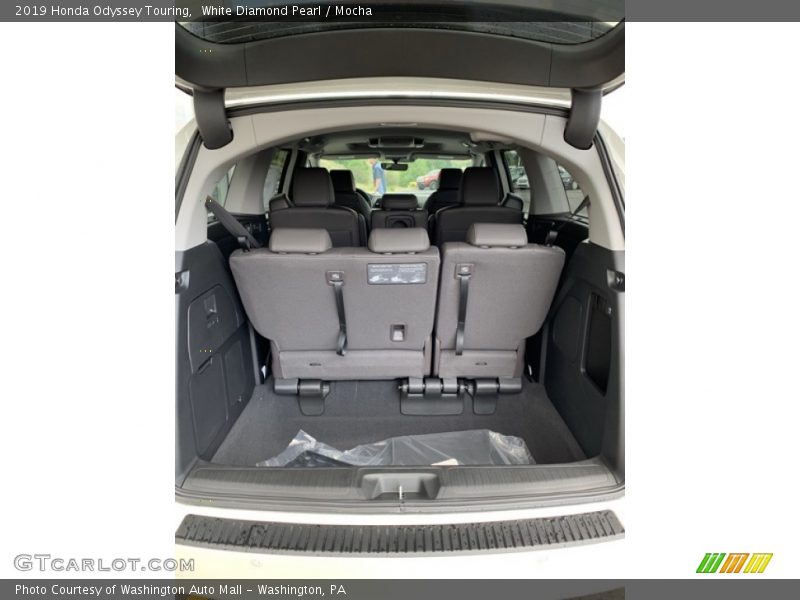 White Diamond Pearl / Mocha 2019 Honda Odyssey Touring