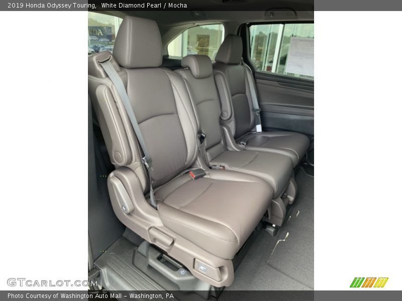 White Diamond Pearl / Mocha 2019 Honda Odyssey Touring
