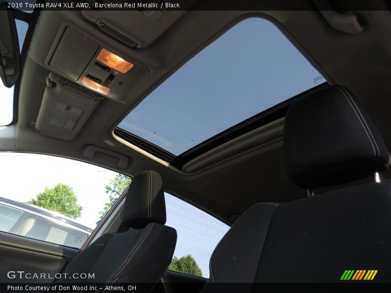 Barcelona Red Metallic / Black 2016 Toyota RAV4 XLE AWD