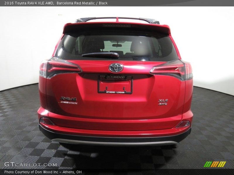 Barcelona Red Metallic / Black 2016 Toyota RAV4 XLE AWD
