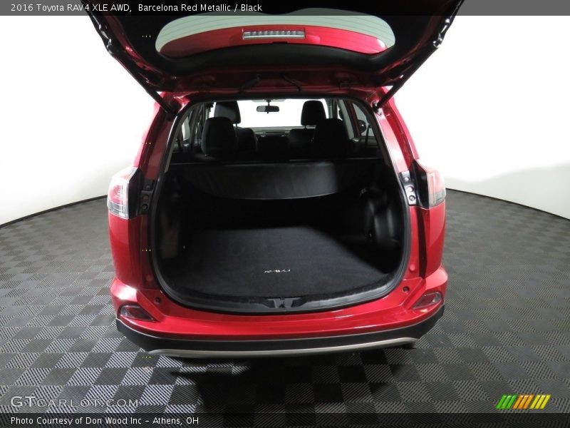 Barcelona Red Metallic / Black 2016 Toyota RAV4 XLE AWD