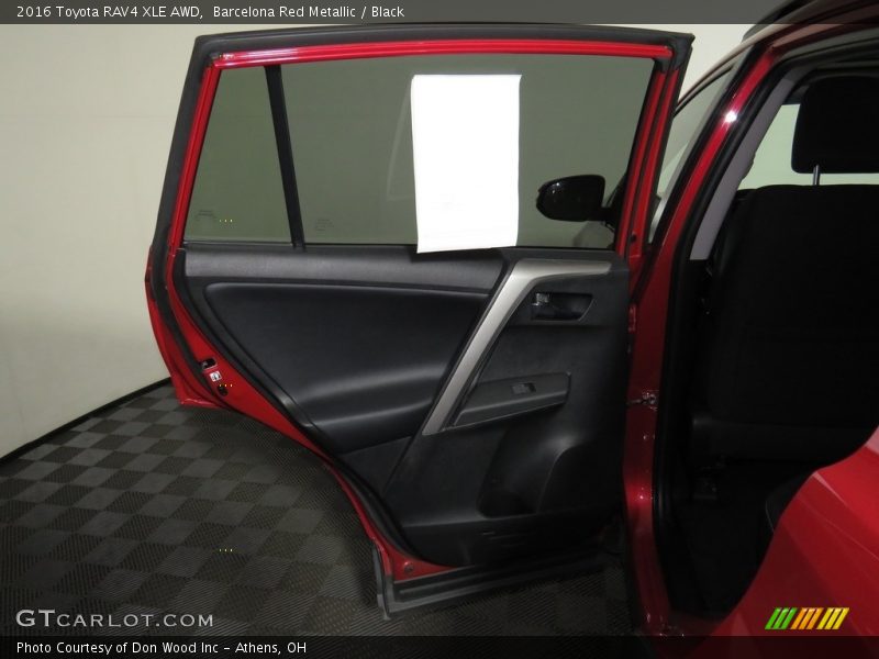 Barcelona Red Metallic / Black 2016 Toyota RAV4 XLE AWD