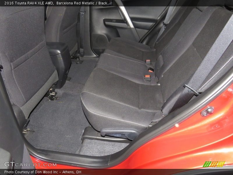 Barcelona Red Metallic / Black 2016 Toyota RAV4 XLE AWD
