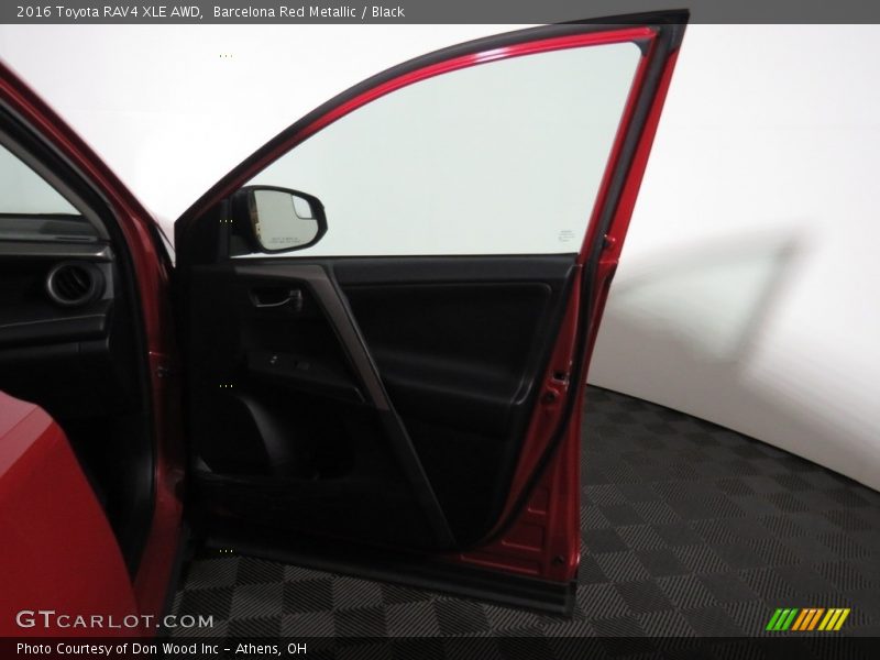 Barcelona Red Metallic / Black 2016 Toyota RAV4 XLE AWD