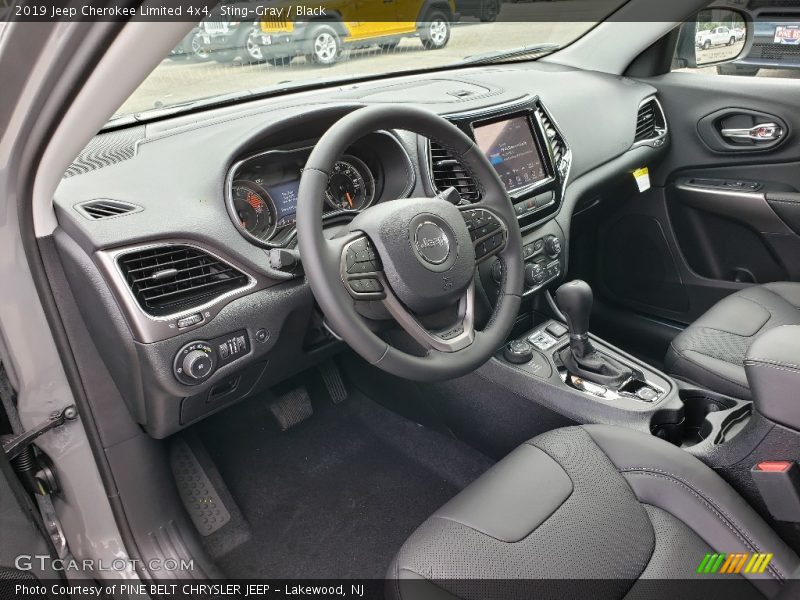 Sting-Gray / Black 2019 Jeep Cherokee Limited 4x4