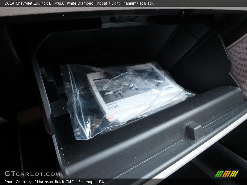 White Diamond Tricoat / Light Titanium/Jet Black 2014 Chevrolet Equinox LT AWD