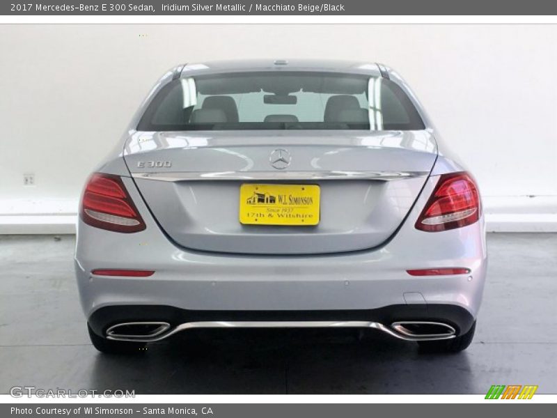 Iridium Silver Metallic / Macchiato Beige/Black 2017 Mercedes-Benz E 300 Sedan