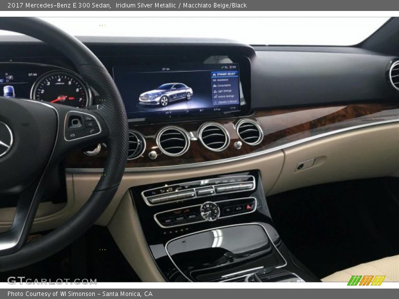 Iridium Silver Metallic / Macchiato Beige/Black 2017 Mercedes-Benz E 300 Sedan