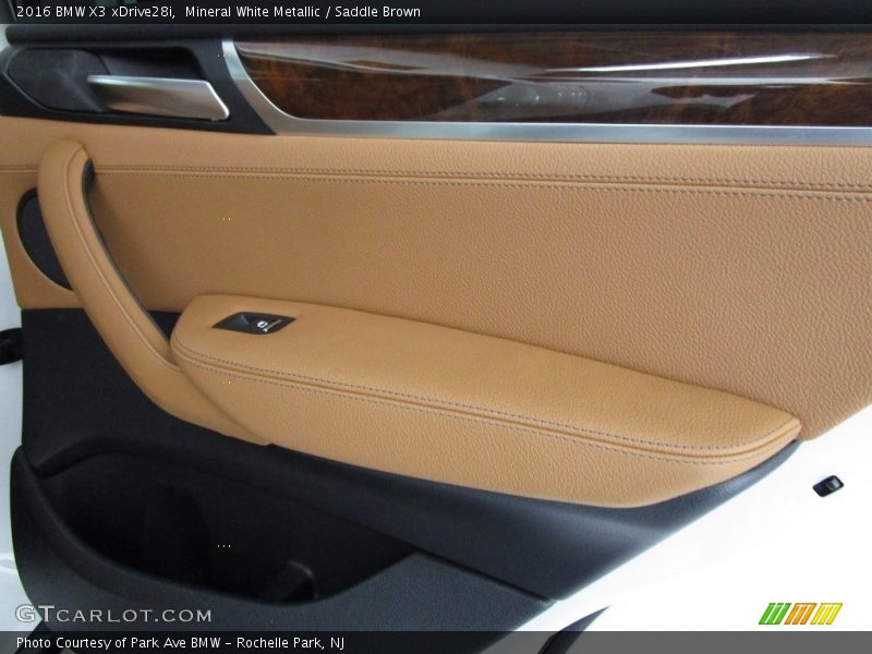 Mineral White Metallic / Saddle Brown 2016 BMW X3 xDrive28i