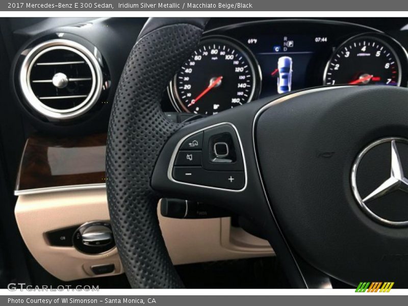 Iridium Silver Metallic / Macchiato Beige/Black 2017 Mercedes-Benz E 300 Sedan