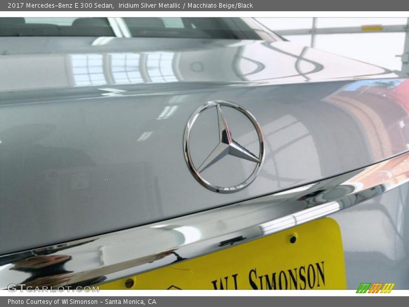 Iridium Silver Metallic / Macchiato Beige/Black 2017 Mercedes-Benz E 300 Sedan