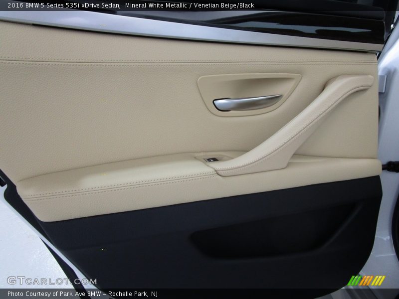 Mineral White Metallic / Venetian Beige/Black 2016 BMW 5 Series 535i xDrive Sedan
