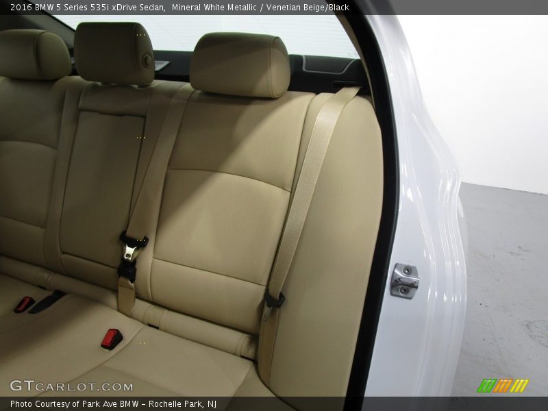 Mineral White Metallic / Venetian Beige/Black 2016 BMW 5 Series 535i xDrive Sedan