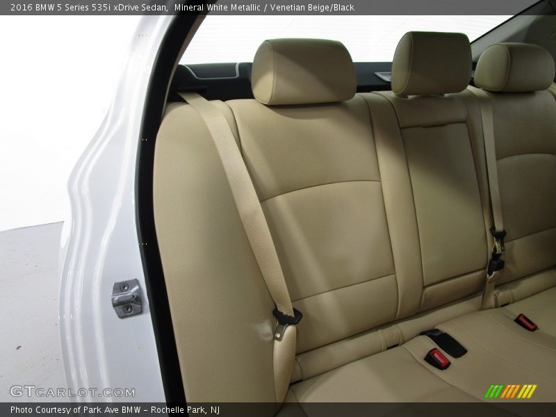 Mineral White Metallic / Venetian Beige/Black 2016 BMW 5 Series 535i xDrive Sedan