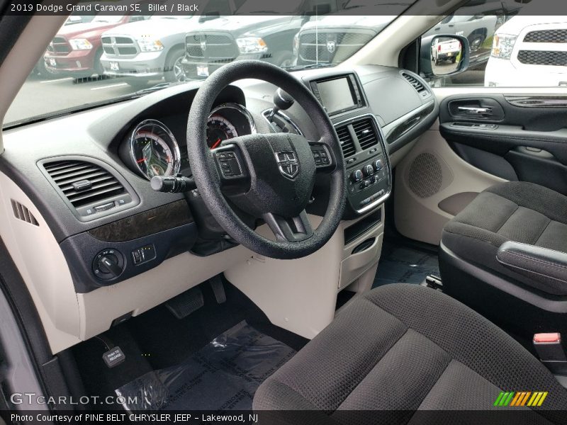 Billet / Black 2019 Dodge Grand Caravan SE