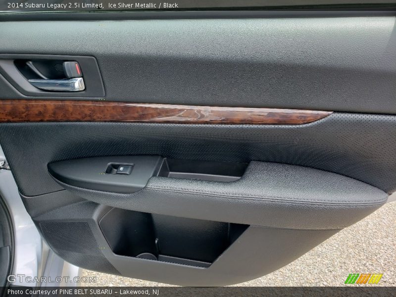 Ice Silver Metallic / Black 2014 Subaru Legacy 2.5i Limited
