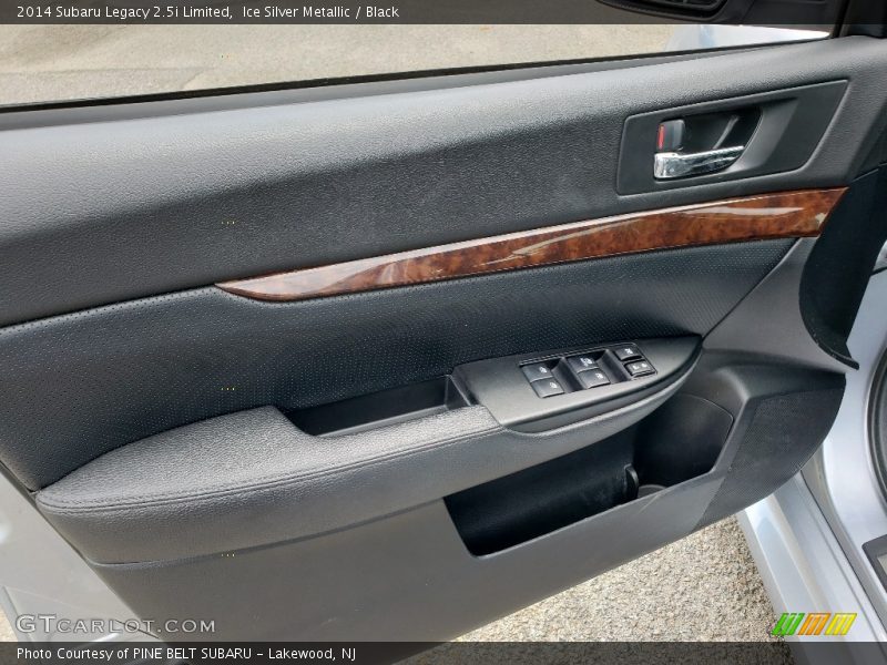 Ice Silver Metallic / Black 2014 Subaru Legacy 2.5i Limited