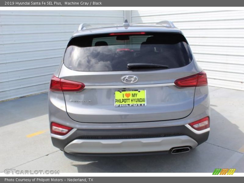 Machine Gray / Black 2019 Hyundai Santa Fe SEL Plus