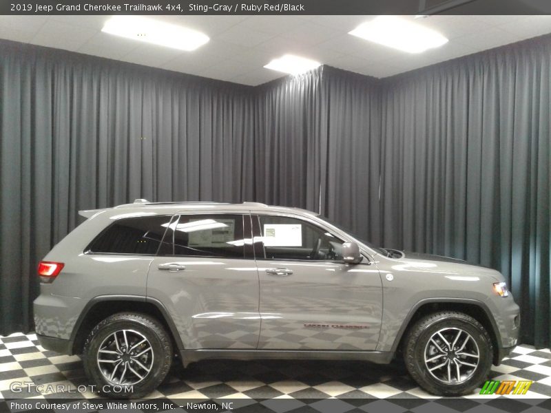  2019 Grand Cherokee Trailhawk 4x4 Sting-Gray