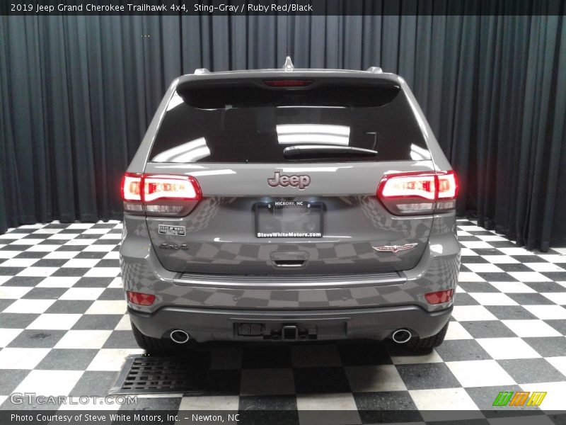 Sting-Gray / Ruby Red/Black 2019 Jeep Grand Cherokee Trailhawk 4x4