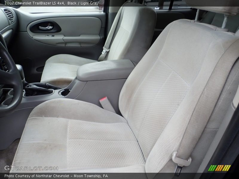 Black / Light Gray 2007 Chevrolet TrailBlazer LS 4x4