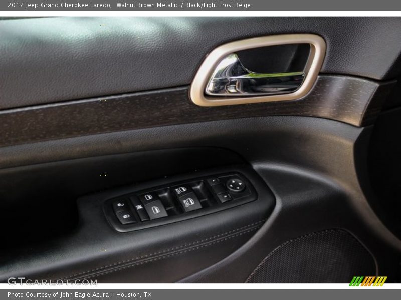 Walnut Brown Metallic / Black/Light Frost Beige 2017 Jeep Grand Cherokee Laredo