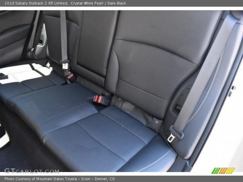 Crystal White Pearl / Slate Black 2019 Subaru Outback 3.6R Limited