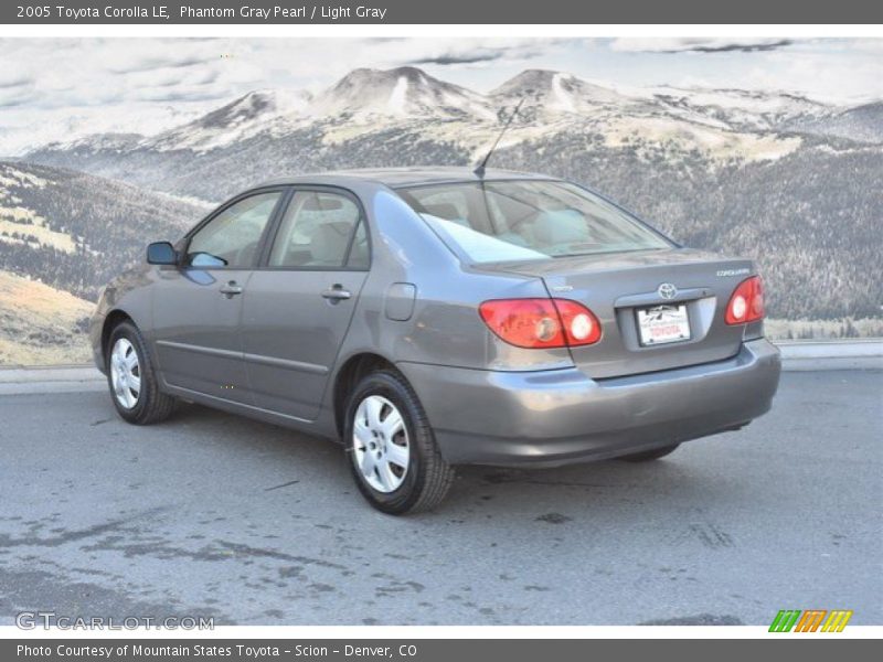 Phantom Gray Pearl / Light Gray 2005 Toyota Corolla LE