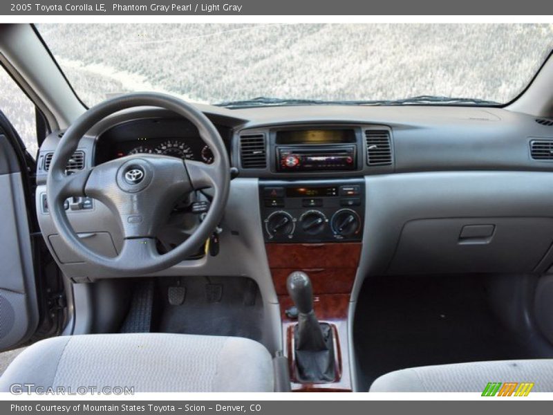 Phantom Gray Pearl / Light Gray 2005 Toyota Corolla LE