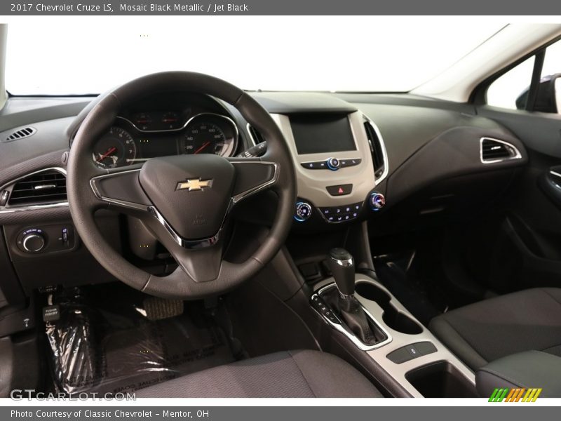Mosaic Black Metallic / Jet Black 2017 Chevrolet Cruze LS