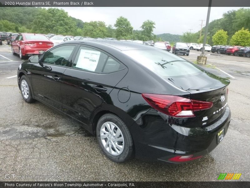 Phantom Black / Black 2020 Hyundai Elantra SE