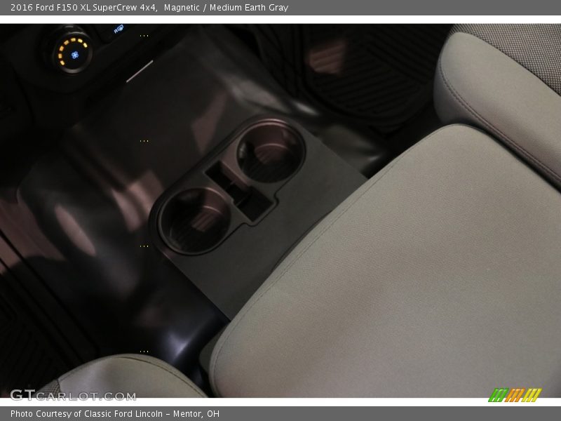 Magnetic / Medium Earth Gray 2016 Ford F150 XL SuperCrew 4x4