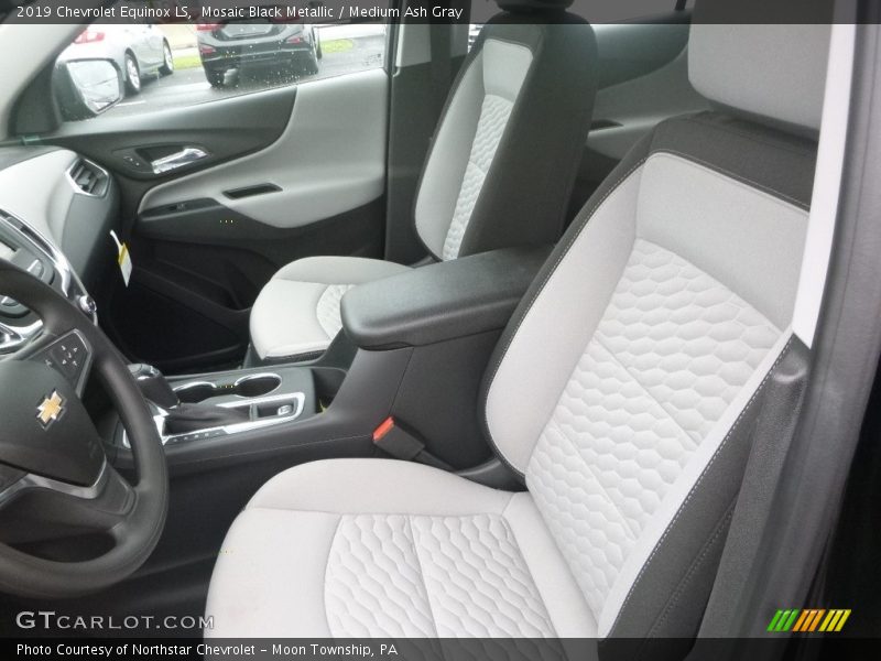 Mosaic Black Metallic / Medium Ash Gray 2019 Chevrolet Equinox LS