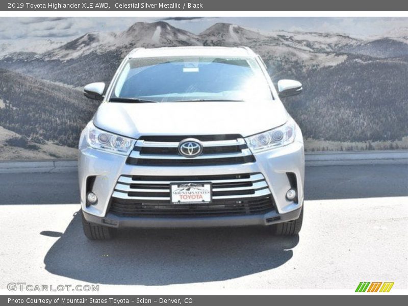 Celestial Silver Metallic / Black 2019 Toyota Highlander XLE AWD