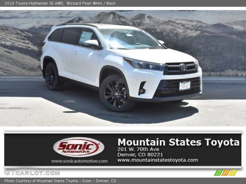 Blizzard Pearl White / Black 2019 Toyota Highlander SE AWD