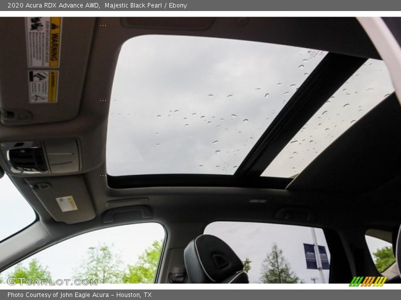 Sunroof of 2020 RDX Advance AWD
